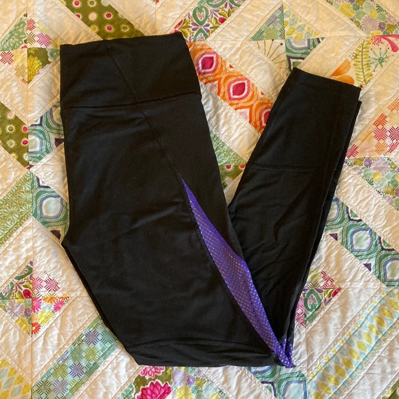 Victoria’s Secret Sport | VSX | Knockout | Athletic leggings with mesh - Picture 1 of 13